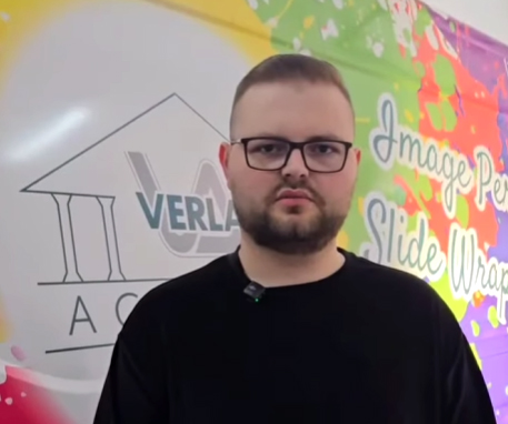 Testimonial video al participanților la cursul de colantare vehicule comerciale organizat de Verla.